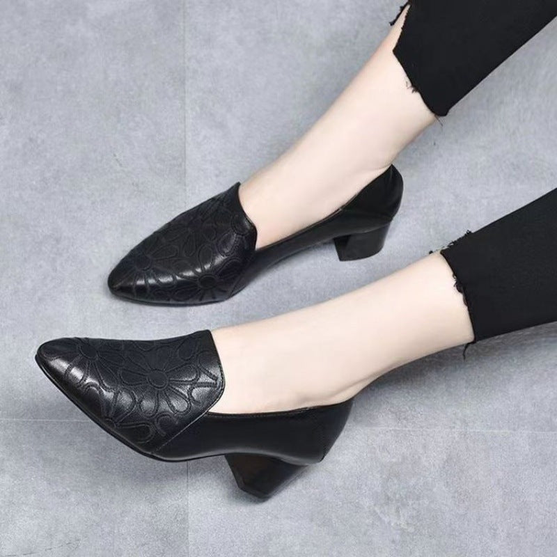 Soft Bottom Pointed Toe Pumps Women's Mid Heel